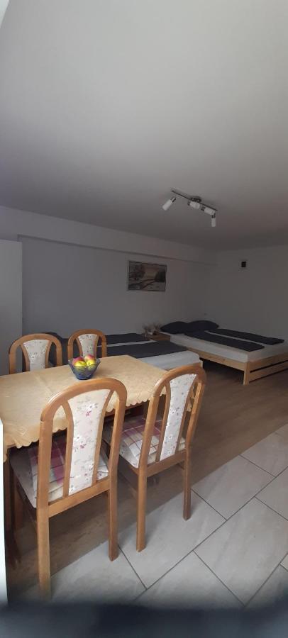 شقة بالاتوليلّي  في Lelle Lelke Apartmanhaz المظهر الخارجي الصورة